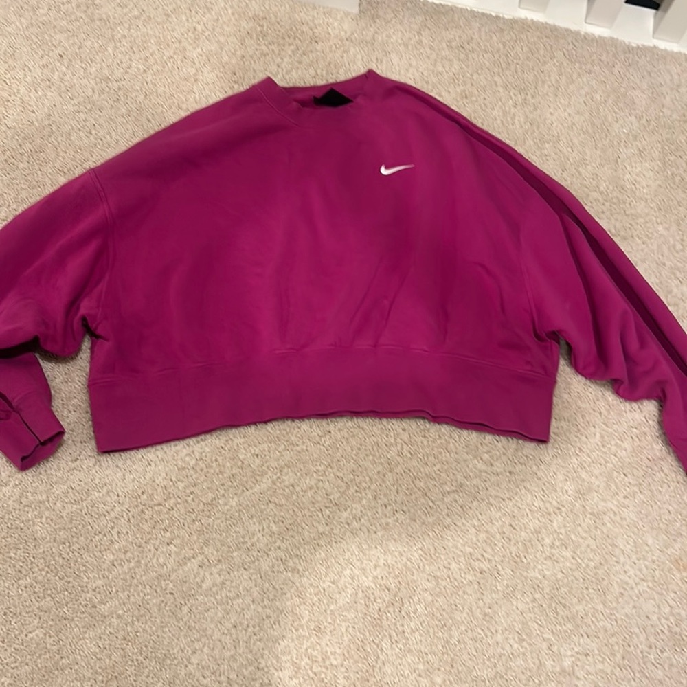 nike pink crop sweatshirt